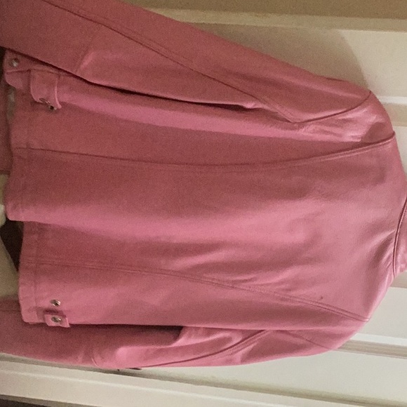 Leather jacket—Wilson Maxima - Picture 4 of 7